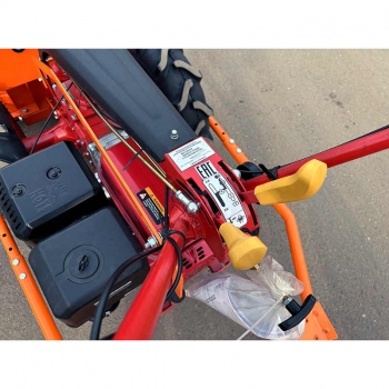 Подталкиватель корма